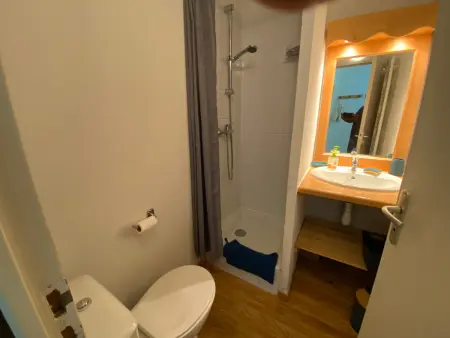 Duplex familial spacieux en pleine nature, Appartement 6 personnes à Besse et Saint Anastaise Super Besse - Photo 6