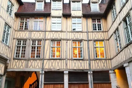 ⭐ Le Jeanne D'arc - 4pers. Pl Du Vieux March&eacute;, Appartements pour 4 Personnes - Photo 5