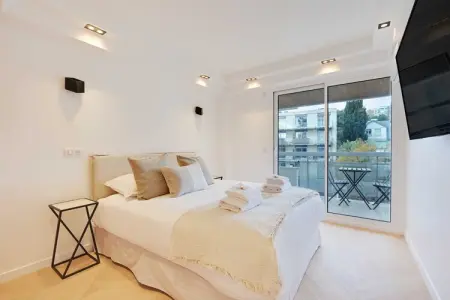 AB-14-MERLIN, Charmant apt avec clim et balcon -2BR-4P- Suresnes - Photo 6