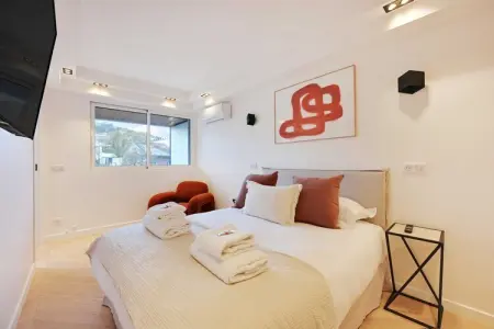 AB-14-MERLIN, Charmant apt avec clim et balcon -2BR-4P- Suresnes - Photo 8