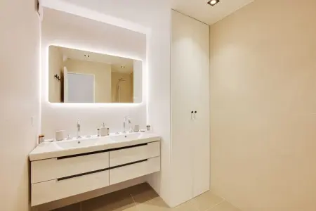 AB-14-MERLIN, Charmant apt avec clim et balcon -2BR-4P- Suresnes - Photo 13