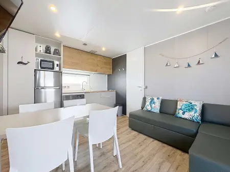 Mobil-home Grand Confort: 2 ch, piscine, plage à 200m, parking, wifi - Photo 2