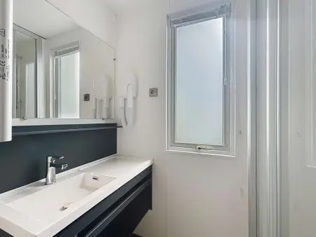 Mobil-home Grand Confort: 2 ch, piscine, plage à 200m, parking, wifi - Photo 6