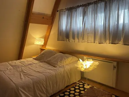 Chalet montagnard avec balcon, proche piste et centre - Photo 21