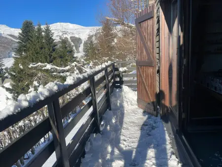 Chalet montagnard avec balcon, proche piste et centre - Photo 29
