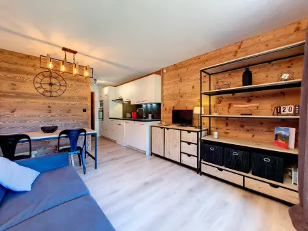 Studio rénové pour 5 pers, balcon, garage, WiFi - La Clusaz - Photo 2