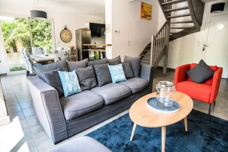 Villa Au Charme Familial Avec Belle Terrasse Et Piscine Chauff&eacute;e, Maisons & Villas pour 6 Personnes - Photo 7