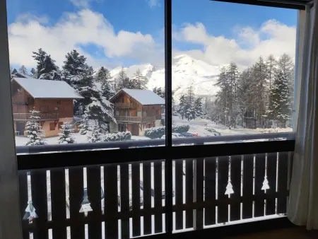 Studio cosy accès direct pistes, balcon vue montagne - Photo 5