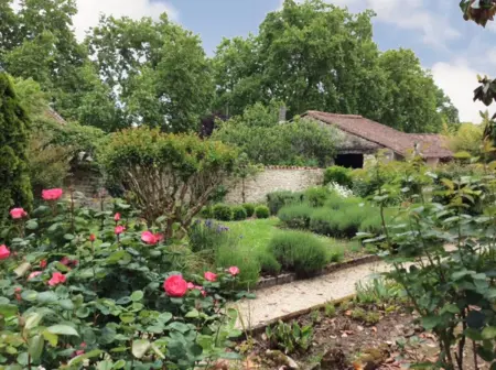 Maison de charme à Julienne + grand jardin, Maison 7 personnes à Julienne - Photo 33