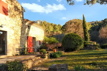 Villa élégante avec piscine privée à Ansouis, vues montagne - Photo 4