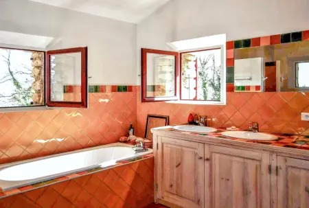Villa élégante avec piscine privée à Ansouis, vues montagne - Photo 19