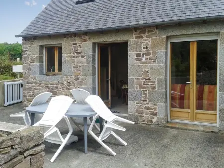 Maison accueillante à Plehedel avec jardin et parking privé - Photo 4