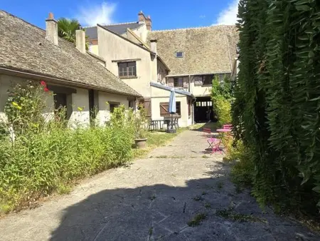 Auberge médiévale à Houdan avec jardin clos, animaux acceptés, WiFi et parking sécurisé - Photo 15