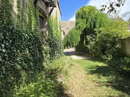 Auberge médiévale à Houdan avec jardin clos, animaux acceptés, WiFi et parking sécurisé - Photo 27