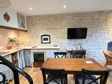 Charmant gîte à Montainville avec jardin, terrasse et TV - Photo 10