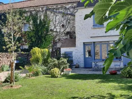 Charmant gîte à Montainville avec jardin, terrasse et TV - Photo 15