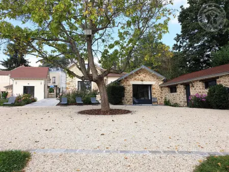3 Gîtes de Charme avec Parc Arboré, Proche Paris - Photo 4