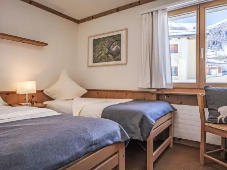 Chesa Primula, Appartement 4 personnes à Samedan - Photo 3