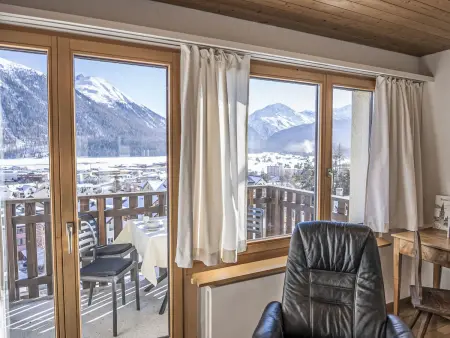 Chesa Primula, Appartement 4 personnes à Samedan - Photo 17