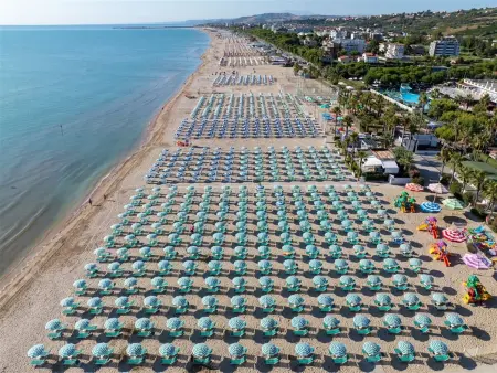 Don Antonio Glamping Village, Maison 4 personnes à Giulianova - Photo 4
