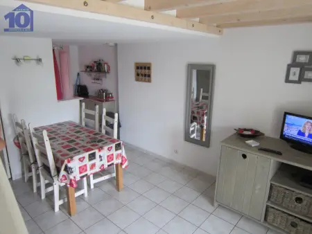 Pavillon 300m Plage avec Piscine et Parking, Climatisation - Photo 3