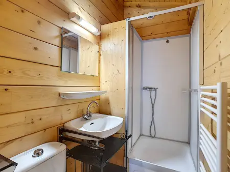 La Clusaz: Demi-chalet cosy 6 pers, cheminée, terrasse, wifi, animaux admis - Photo 6