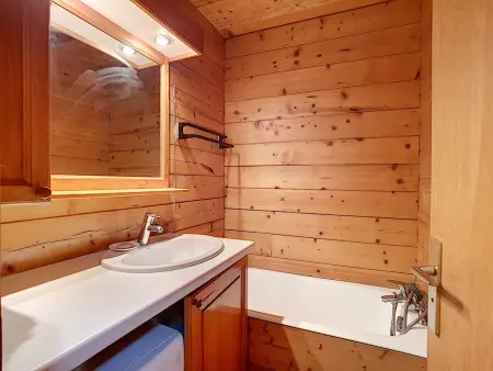 La Clusaz: Demi-chalet cosy 6 pers, cheminée, terrasse, wifi, animaux admis - Photo 7