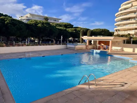 Appartement avec piscine et terrasse, proche plage, climatisé, garage à Fréjus - Photo 15