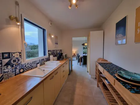 Maison moderne 6 pers, proche Port Crouesty et plages, Wi-Fi, jardin, idéale pour familles - Photo 3