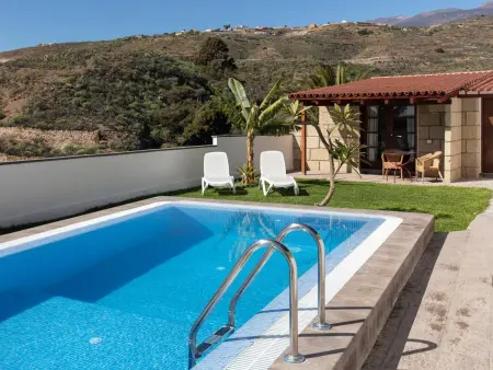 Maison avec Piscine et Jardin à Arico, Gite 4 personnes à Arico - Photo 10