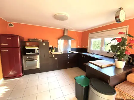 Maison moderne à deux pas de la plage avec jardin et parking à Trégastel - Photo 7
