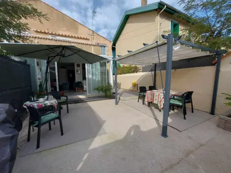 Appartement 3 pièces avec terrasse, clim et WIFI, proche plage et commerces - Photo 1