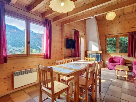 Chalet cosy à La Clusaz, 6 pers, 3 ch, Wi-Fi, animaux admis - Photo 2