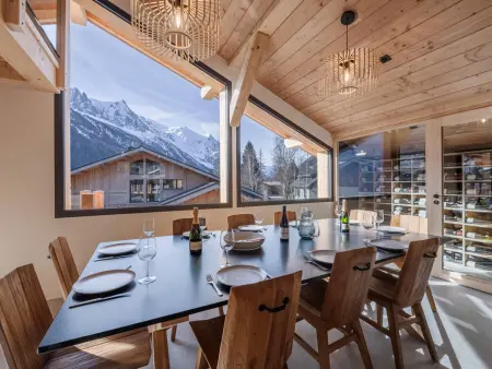Chalet avec jacuzzi et animaux admis, vue Mont-Blanc - Photo 3