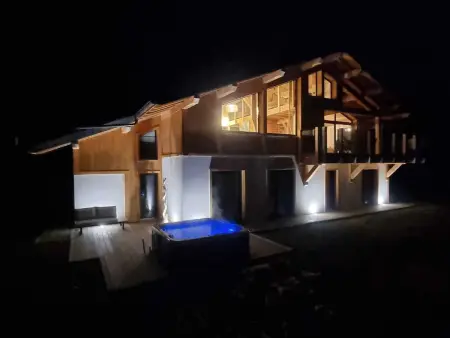 Chalet avec jacuzzi et animaux admis, vue Mont-Blanc - Photo 13