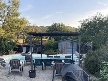 Villa T5 avec Piscine Privée, Proche Rivière, Wifi - Photo 2