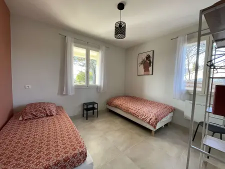 Villa T5 avec Piscine Privée, Proche Rivière, Wifi - Photo 11