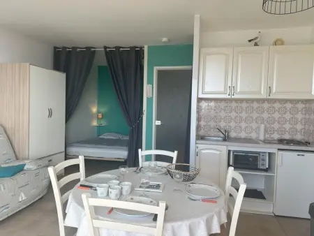 Notre-Dame-de-Monts: Studio 26m² pour 4 avec vue sur mer et parking - Photo 3