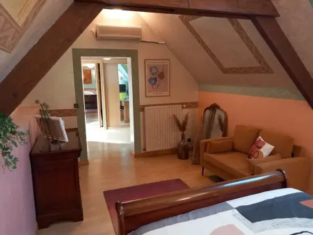 Gîte de Charme avec Spa, Billard, Jardin et Ping-Pong - Photo 3