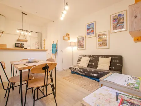 Appartement rénové avec parking privé et animaux admis - Photo 4