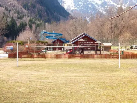 Chalet Enchanteur à Venosc avec Vue Panoramique et Jacuzzi - Photo 15