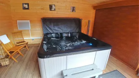 Chalet Enchanteur à Venosc avec Vue Panoramique et Jacuzzi - Photo 28