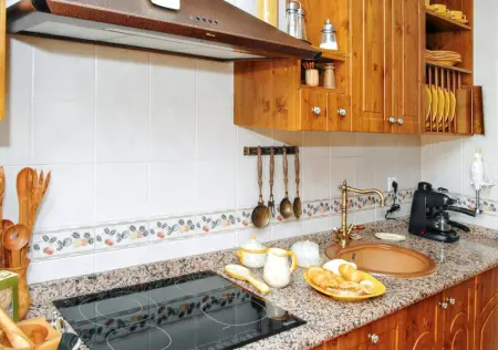 Maison accueillante à Ávila avec parking privé - Photo 3