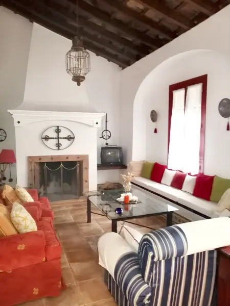 Maison charmante à La Campana avec vue sur la montagne - Photo 11