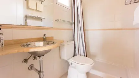 Appartement spacieux à Los Alcázares de 101 m² avec piscine. - Photo 11