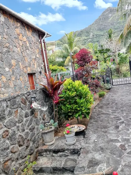 Villa accueillante avec vue mer, montagnes et jardin - Photo 38