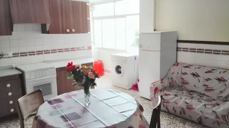 Appartement spacieux avec balcon - Guardamar del Segura - 100 m² - Photo 1