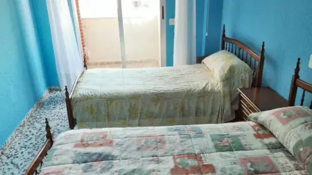 Appartement spacieux avec balcon - Guardamar del Segura - 100 m² - Photo 5