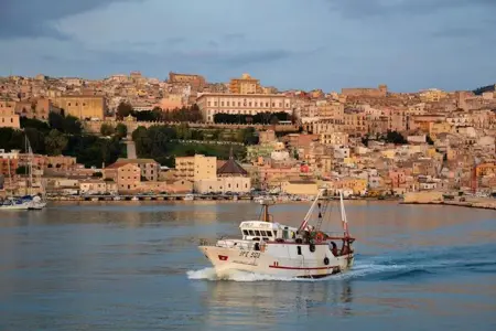 Villa pittoresque à Sciacca avec vue sur la mer et jardin - Photo 18