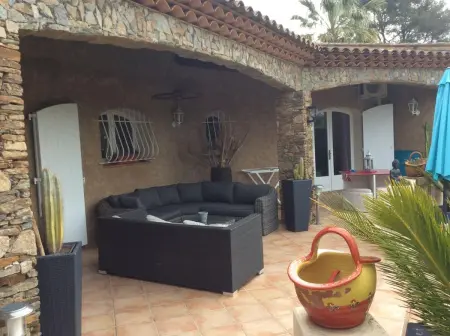 Villa avec Piscine Privée à Carqueiranne, Villa 12 personnes à Carqueiranne - Photo 11